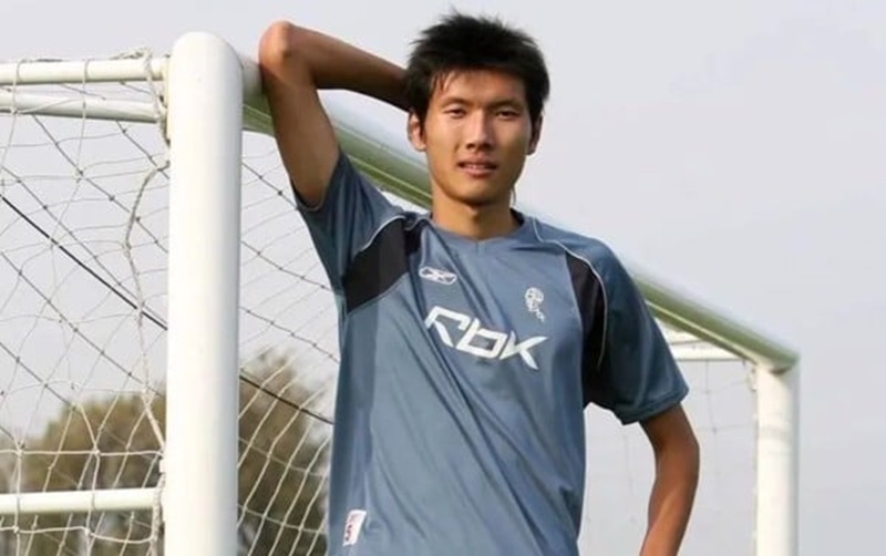 Yang Changpeng là một trong những thủ xuất sắc của bóng đá thế giới